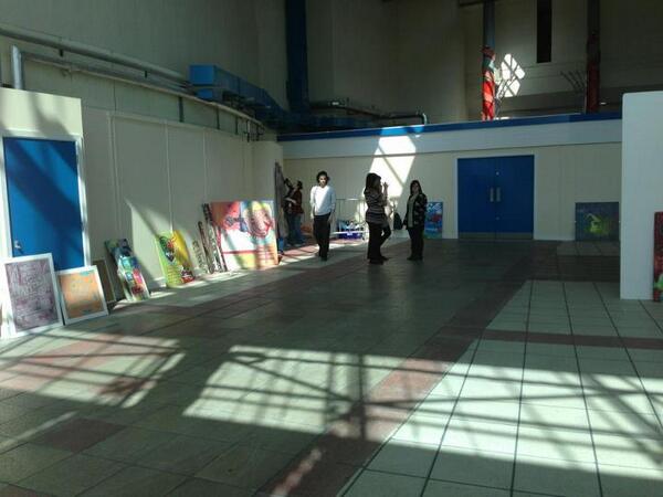 8BA2's tweet photo. work being put up.. http://t.co/f0efc3gMW4
