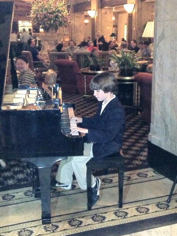 Honorary Duckmaster Harrison Finks playing at the #peabodyhotel <a href="/pdsmemphis/">PDS</a> #pdsmem