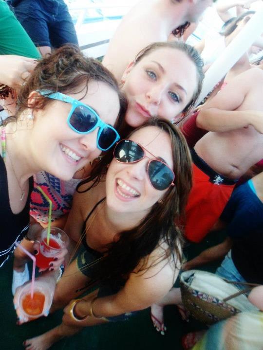 _NiamhRoche_'s tweet image. Let's go back @Aisling_Stone #studybreak #justforaday #Ihatesidewaysrain @ellen_kehoe come too if ya want hunnnn :)