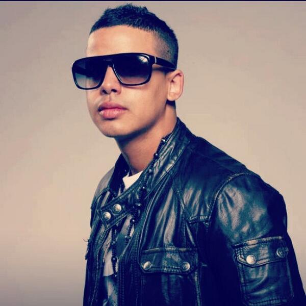 EL_MATADOR13's tweet photo. Encore un frère qui vient de nous quitter Allah y rhamou :( dans le cœur a jamais Frero!YANIS http://t.co/TKsn1qUj3Q