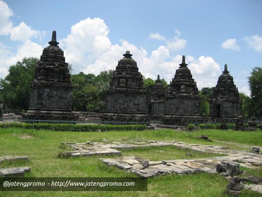 kabarklaten's tweet image. #klaten @jatengpromo: #WisataCandi Candi Lumbung, Klaten, Jawa Tengah #VisitJateng2013
