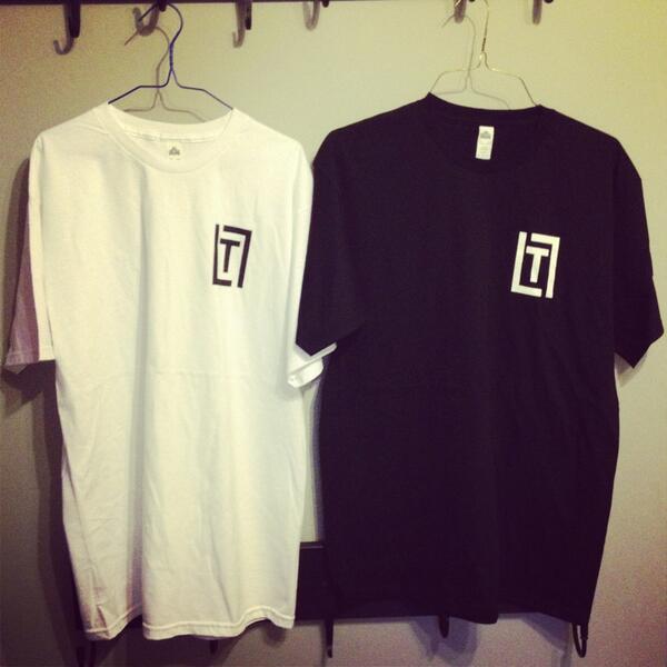 LTLifestyle's tweet photo. Tees now available I'm black and white! $20 each! http://t.co/8ieHBnE2rO