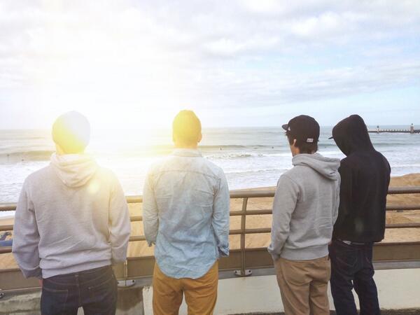 MargenIzqXtrme's tweet photo. Espero que no tardemos en juntarnos!
@OleaDani @jagofdez  @ArkaitzAgirre @Mario_aj89 #recuerdos http://t.co/1H4cnJgEMx