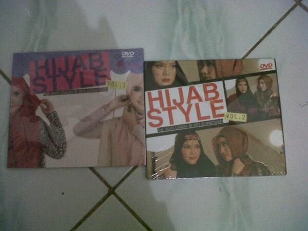 HiStylebySS's tweet photo. 😍😍 “@anggiepravita: Thanks @HiStylebySS dvdnya udah nympe (ɔ ˘⌣˘)˘⌣˘ c) http://t.co/HKjhJM0RfV”