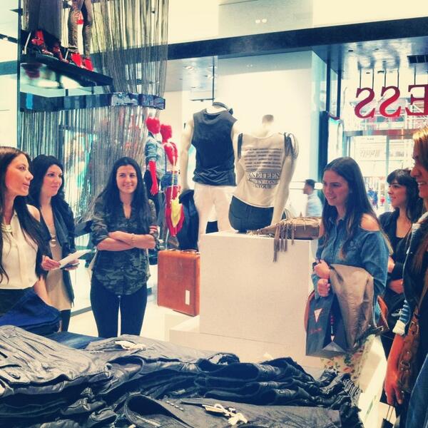 GUESS's tweet image. @LIMCollege students taking a VIP tour of our 5th Ave location! #WorkForGUESS #FashionCareers