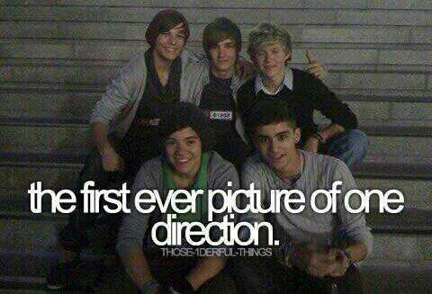 ItsSafi_'s tweet image. #1000DaysOf1D July 23rd , 8:22 pm. The moment that changed my life. Thank you simon. ♡
