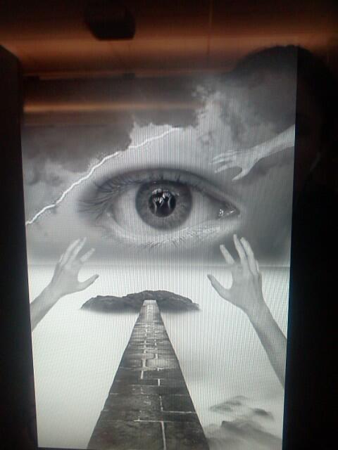 JenNdJuice's tweet image. Any suggestions? #Surrealism #GraphicsProject