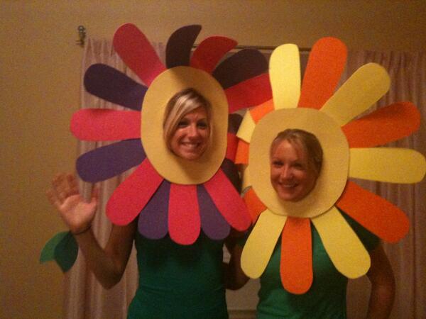 pnutbutterjesse's tweet photo. @KENNEME22 and what are you supposed to be, a lion?! #TBT http://t.co/JNGkUjYY1A