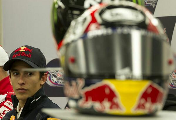 marcmarquez93's tweet photo. Ya queda menos para rodar.. :-P / It's less to take the bike.. :-P @circuitamericas http://t.co/3hyiLWYmjm