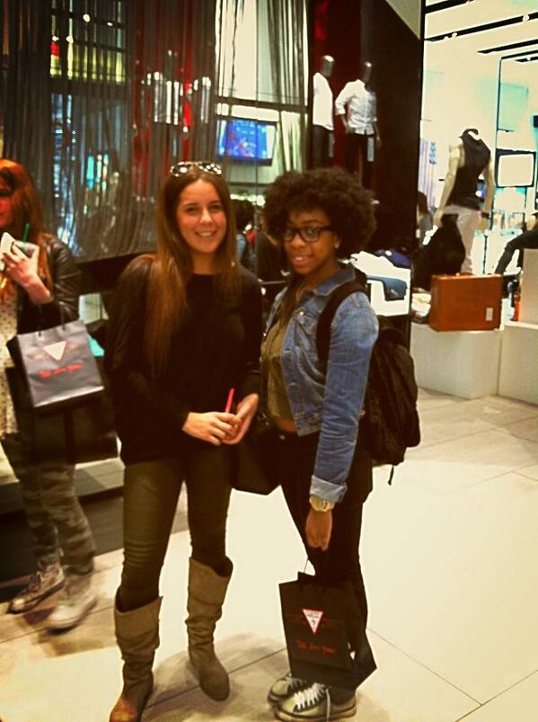 GUESS's tweet image. Look who we found! @LIMCollege students hanging out with our management team at our 5th Ave store. #WorkForGUESS