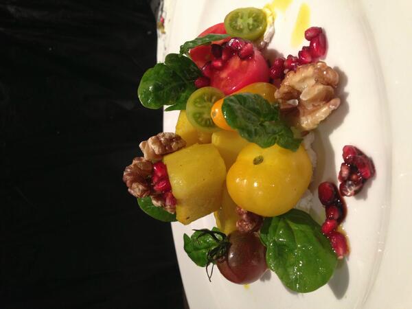 Madspud's tweet photo. Special of the day!! 'Warm Spud Salad"
Spiced yellow potatoes, heirloom tomatoes, salted walnuts, feta, pomegranate. http://t.co/8MflZhZaR6