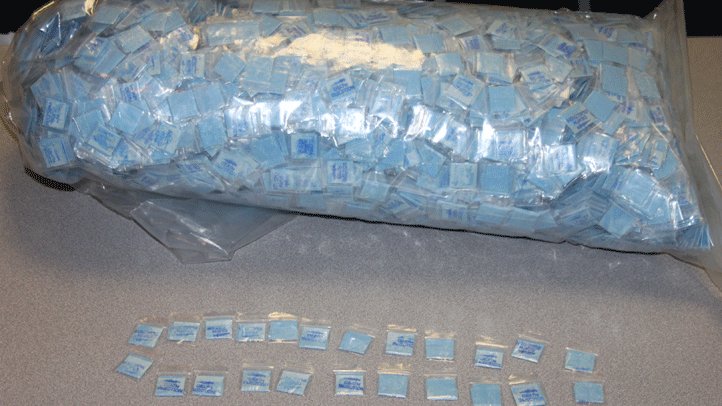 NBCPhiladelphia's tweet photo. Wilmington police seize 10K bags of heroin http://t.co/kIJK2hoyF9 http://t.co/xk0c3I7qhS