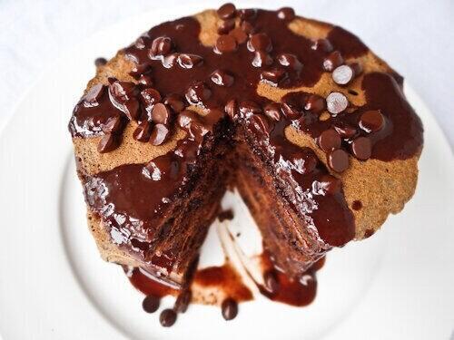 Nutella_Porn's tweet photo. Nutella mug cake http://t.co/oXUNTut60x