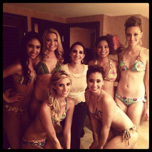 Your bikinis were a HIT!! RT <a href="/LasSantas/">Las Santas</a>:  here is a picture of the back stage..!!! Thank's for your support...