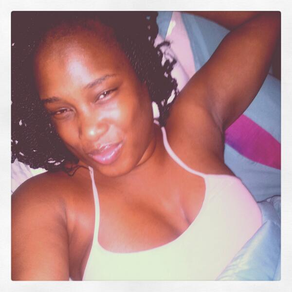BossBitch0411's tweet photo. http://t.co/4LEmehhmPb