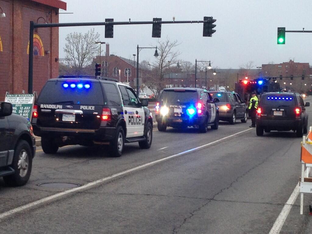 Twitter / joshbhaskell: Swat teams from Sutton and ...