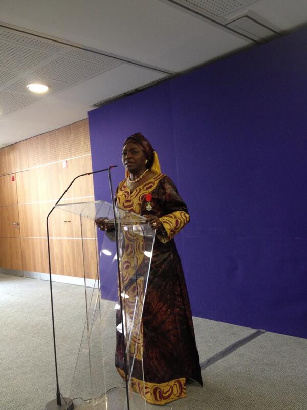 La lionne indomptable Mama Denise Epote, directrice de Tv5Afrique, chevalier de la Légion d'Honneur ce midi a l OIF
