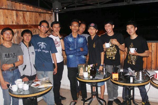 Roni_euy tweet media
