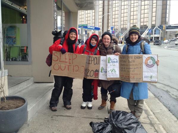 RoadQueen03's tweet photo. @SleepOut120  if you spot these volunteers please donate. @JCroweCBC @NTVNewsNL @FredHuttonNTV great job girls http://t.co/iLjXXSs0QS