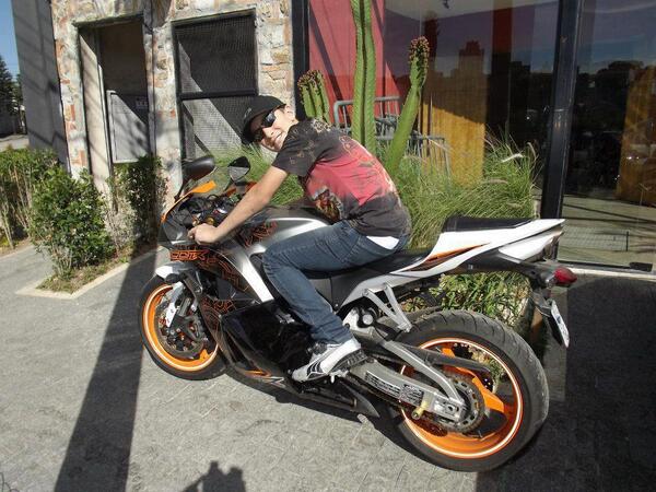 mc_gui_oficial's tweet photo. http://t.co/mg1UR86GCB