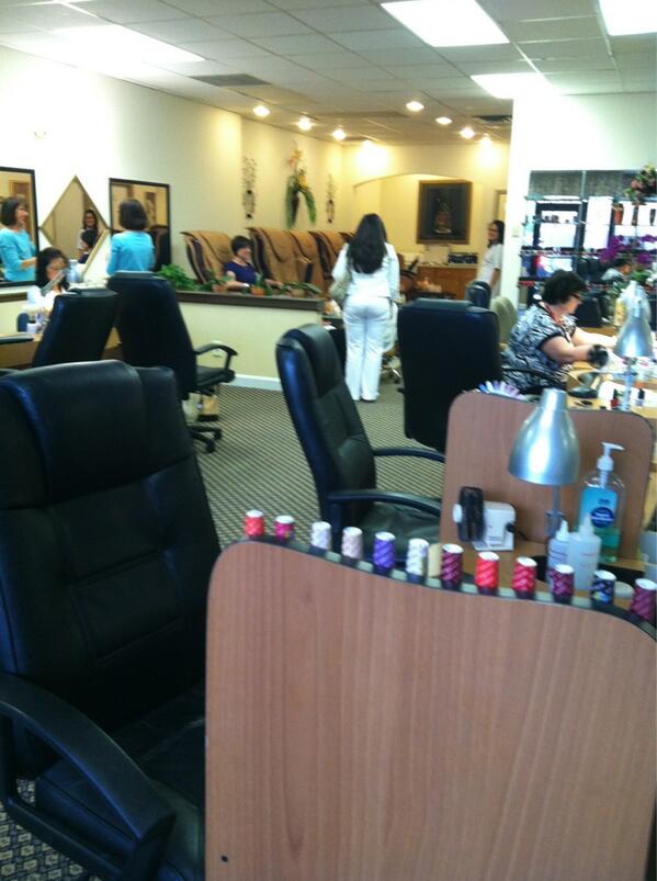 itsmeyer's tweet image. The life of a Jewish mother's son. #CanILeave?