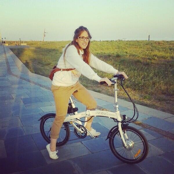 anaismulet's tweet image. Gracias @hyecom  por dejarme probar la #bicieléctrica de @Ondabikes  100% eficiente 100% #sostenible. #nopolution