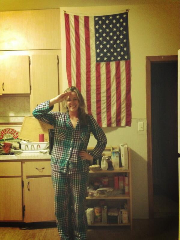 danielle_perry's tweet photo. #homedecor #merica http://t.co/pptLNZXQz0