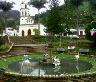 ceraorkal's tweet photo. @opinionweb Parque Villacaro http://t.co/I5TOLYUXQp