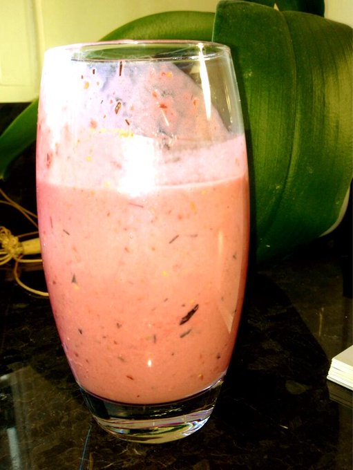 @paigetyler_: @CleanandLean berry smoothie &amp; poached eggs with spinach &amp; ham for breakfast ..yummy :)<a class="tags" target="_blank" title="On Twitter" href="/?out=eyJ0eXAiOiJKV1QiLCJhbGciOiJIUzUxMiJ9.eyJpYXQiOjE3MjE2NjE5OTYsImlzcyI6InR3cG9ybnN0YXJzLmNvbSIsIm5iZiI6MTcyMTY2MTk5NiwiZXhwIjoxNzUzMTk3OTk2LCJyZWRpcmVjdF91cmwiOiJodHRwczovL3R3aXR0ZXIuY29tL3BhaWdldHlsZXJfIn0.5UjwX-mAm7EE3TGiG7Dp4SfmHiUoqScExE27FaiXJf9kbvNF2wg4TXZtubnINMBzJnyxWNG86iMNg17OqjQlVg">@paigetyler_</a><a class="tags" target="_blank" title="On Twitter" href="/?out=eyJ0eXAiOiJKV1QiLCJhbGciOiJIUzUxMiJ9.eyJpYXQiOjE3MjE2NjE5OTYsImlzcyI6InR3cG9ybnN0YXJzLmNvbSIsIm5iZiI6MTcyMTY2MTk5NiwiZXhwIjoxNzUzMTk3OTk2LCJyZWRpcmVjdF91cmwiOiJodHRwczovL3R3aXR0ZXIuY29tL0NsZWFuYW5kTGVhbiJ9.-aRjmY2hiQJRimRd0gtSlF826FWr1I1R8Xcob4MrzVVVNcyF-k0t0jMMN9FlqRuNc1m1Q40kYHD2aslC2K27kw">@CleanandLean</a><a href="/tag/wow"class="tags"><span>#wow</span></a>