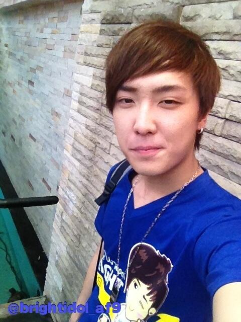 BrightK_Club's tweet photo. ไบร์ทถึงละจ้า @SNOP http://t.co/1zFevpvoN0