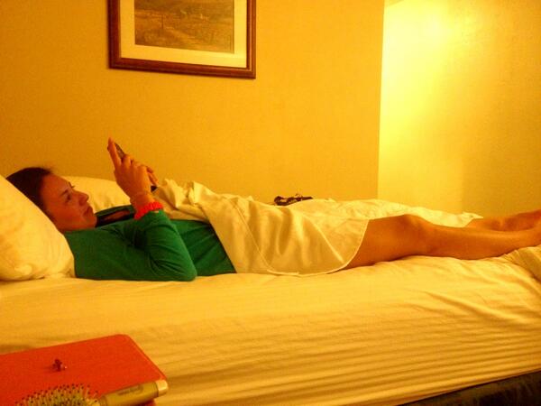 M_Granger10's tweet image. @haleeross1 playing candy crush with no pants on #notmessinaround