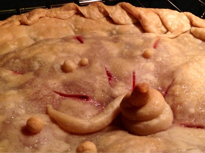 Why a Cobra? Well to keep y'all out of my pie! <3 http://t.co/T5ujc2ffDZ