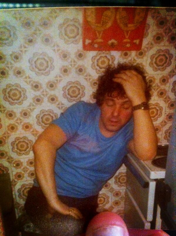 stephd_21's tweet image. grandad John #hungover #morningafter #lessonneverlearnt