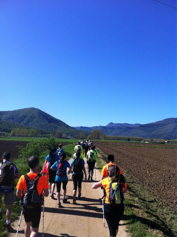 Inforpasses's tweet photo. @inforpress ya estamos saliendo de #Olot #yaquedamenos #nofaltanada #TWIO http://t.co/b7ehcpA6Ti
