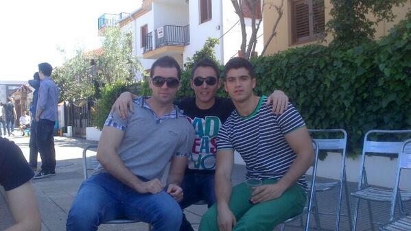 SatanasCorMenut's tweet photo. #Paelles @alberto11vs @oliver_borja http://t.co/QaKWXtcLqK