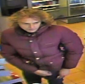 Help onze collega P. Bot, wie kent deze dader ?  Bel 06-26092560 Please RT !!