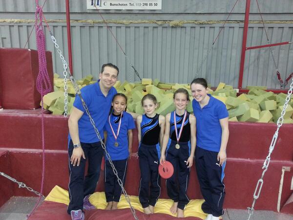 Springbok_ed's tweet image. @AdmSpringbokken @Springbokken regio finale 4e divisie. Instap Emmie Mbire 5e plaats, Caitlin Tabernal 20e plaats.