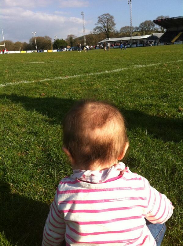 misscleave's tweet photo. Good view at Polson today for the Launceston v Worthing game today #startthemyoung #shameabouttheresult http://t.co/J5byUcBuKu