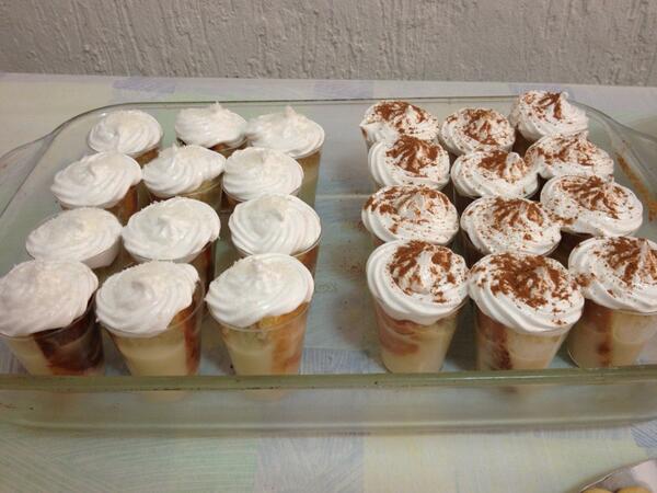 Canelas5's tweet photo. Los tradicionales, Bienmesabe y tres leches http://t.co/X0nI7KcX5B