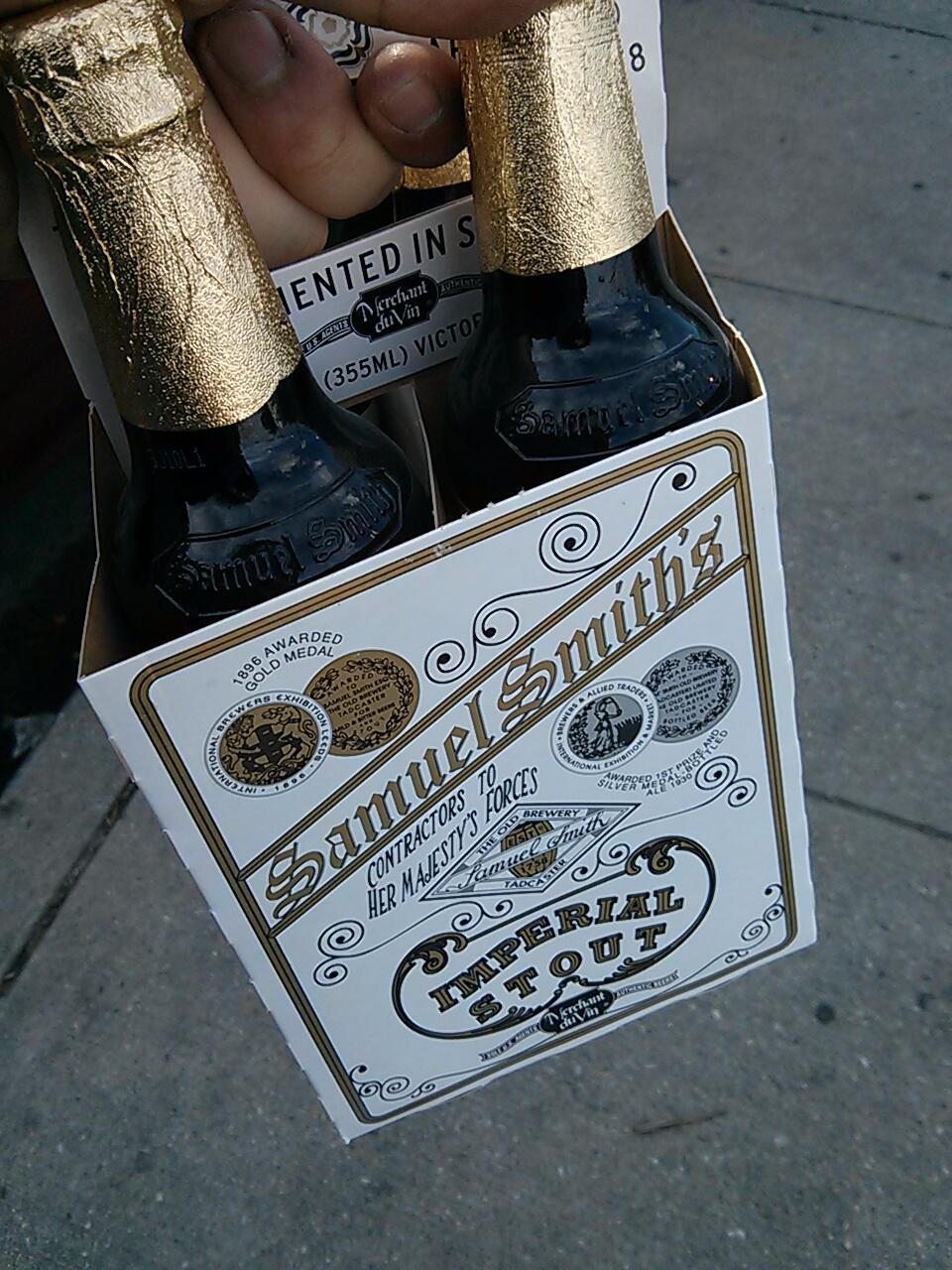 BIU0P_OCMAAYgvp.jpg:large