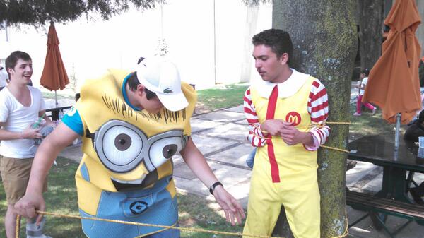 “<a href="/Morphrick/">Morphrick</a>: Amarrando a Ronald Mc Donalds! LOL #asuaxlosniños <a href="/AnahuacQuotes/">Anahuac Quotes</a> ” <a href="/paulisleeman/">Paul Sleeman</a>