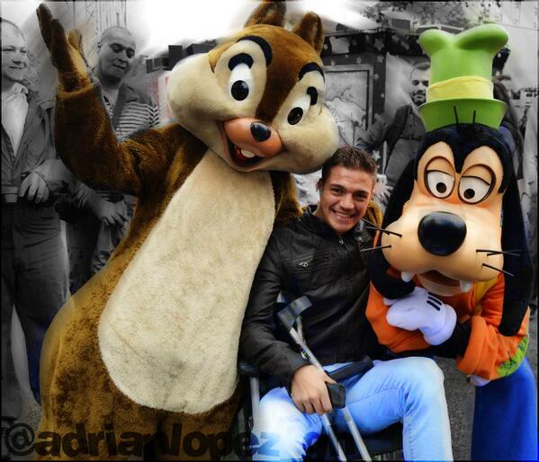 TheTimotheeChal's tweet photo. Al más puro estilo disney :D http://t.co/soOtTmLB0d