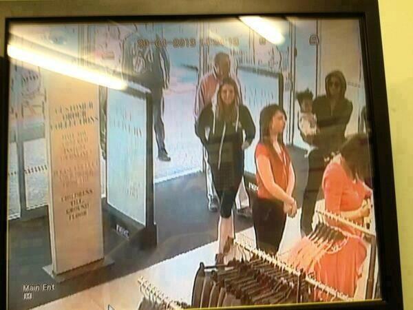 BEYONCÉ LEGION on X: "Beyoncé & Blue Ivy were on CCTV. http://t.co/vBEFp1H9pC" / X