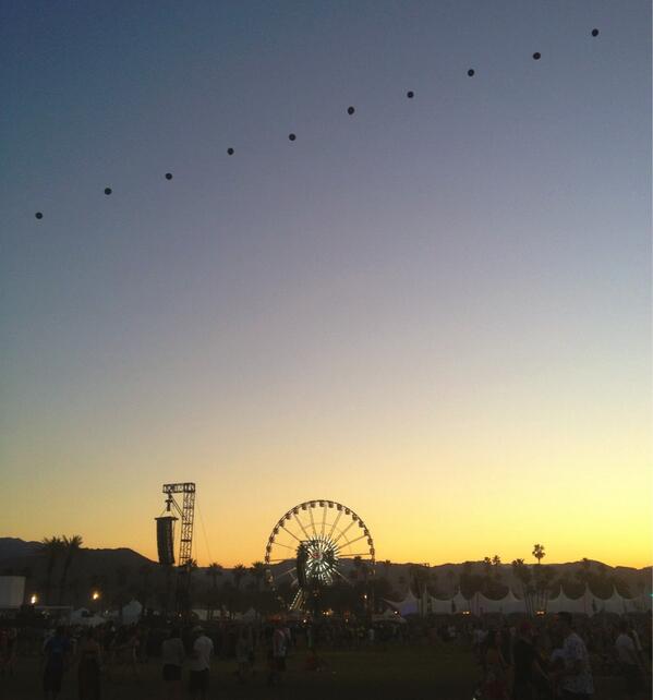 coachella's tweet photo. We will never get tired of this view at #Coachella! Retweet if you agree! http://t.co/WGc7X8bsS7