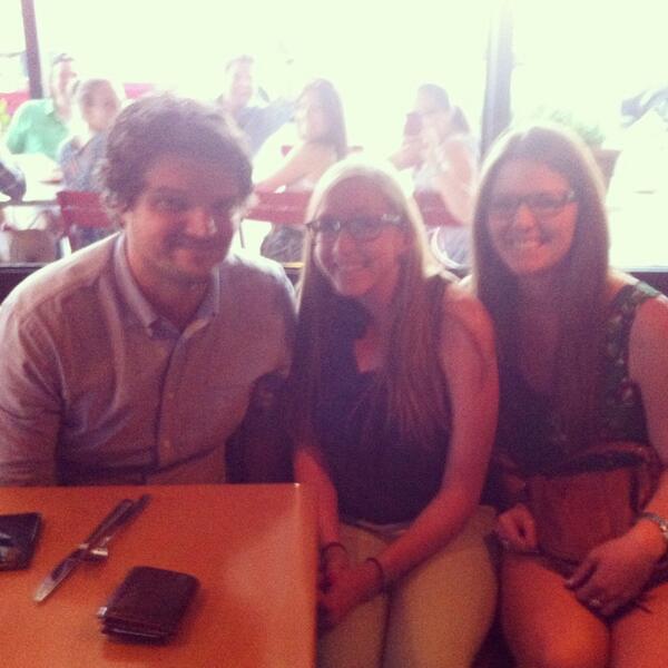kelleybee's tweet photo. @jdunn890 and I just met Badger!! Thanks for the photo, @mattjonesisdead http://t.co/lJCePFcozw