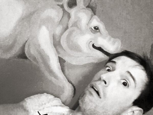 jordanf_212's tweet image. Om Nom Nom! Had a yummy BBQ dinner near StL and of course managed to take some selfies while I was there. #pigattack