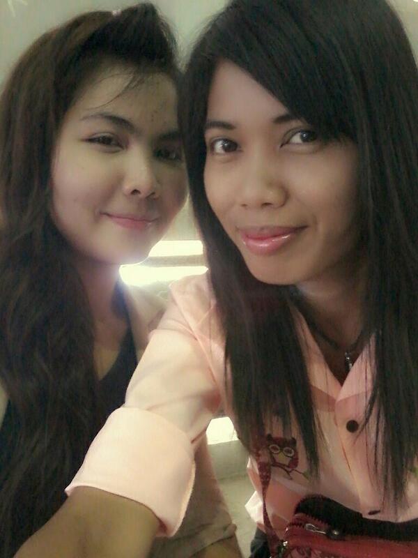 wan_1D's tweet photo. My friend and I. love u forever. http://t.co/6RoQQqxggZ