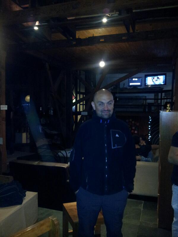 lourdesclas's tweet photo. Disfrutando n la casa top de aledasilva y sus amigos @zotroi #queopi http://t.co/nDFzXsRsn0