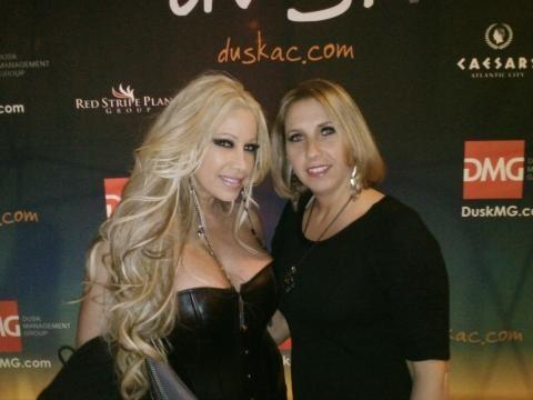 After party at Dusk with @LoriHeaton will be signing at noon till 4 :-) http://t.co/X5hMnVZcyg<a class="tags" target="_blank" title="On Twitter" href="/?out=eyJ0eXAiOiJKV1QiLCJhbGciOiJIUzUxMiJ9.eyJpYXQiOjE3MjA2MTU5OTQsImlzcyI6InR3cG9ybnN0YXJzLmNvbSIsIm5iZiI6MTcyMDYxNTk5NCwiZXhwIjoxNzUyMTUxOTk0LCJyZWRpcmVjdF91cmwiOiJodHRwczovL3R3aXR0ZXIuY29tL0xvcmlIZWF0b24ifQ.hNzM96jfeR2iiy_M473uRmoTuHQe-f5p2neS4k_nGMkT-trdJ4p5CeFEUZhcpTk69bJBGnVLWeJR7-TiiVrYHQ">@LoriHeaton</a>