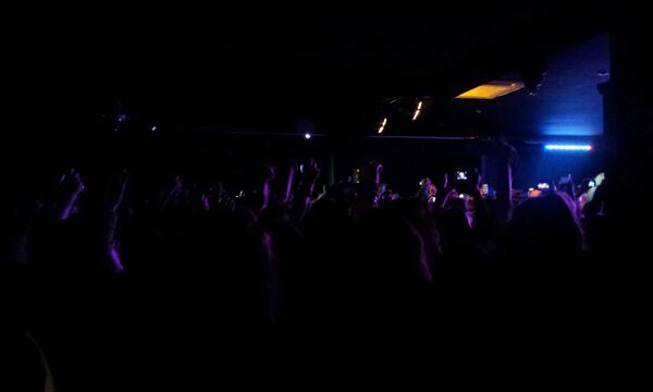 5SOS's tweet image. Year 3000 #5SOSDESTROYMANCHESTER